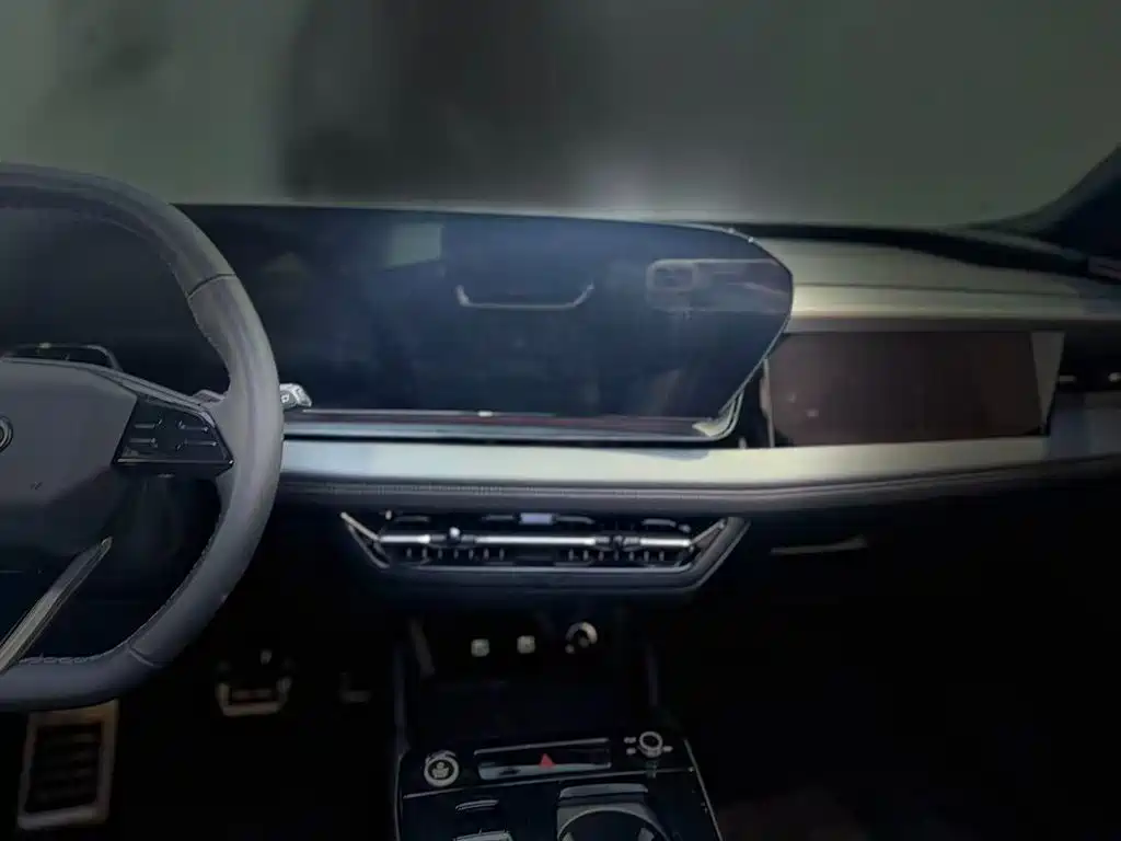 Audi Audi Q6L e-tron 2026 Launch Edition 2025 - thumbnail 16