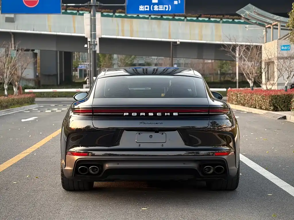 Porsche Porsche Panamera 2024 Panamera 4 Executive Long Wheelbase 2.9T 2024 - thumbnail 4