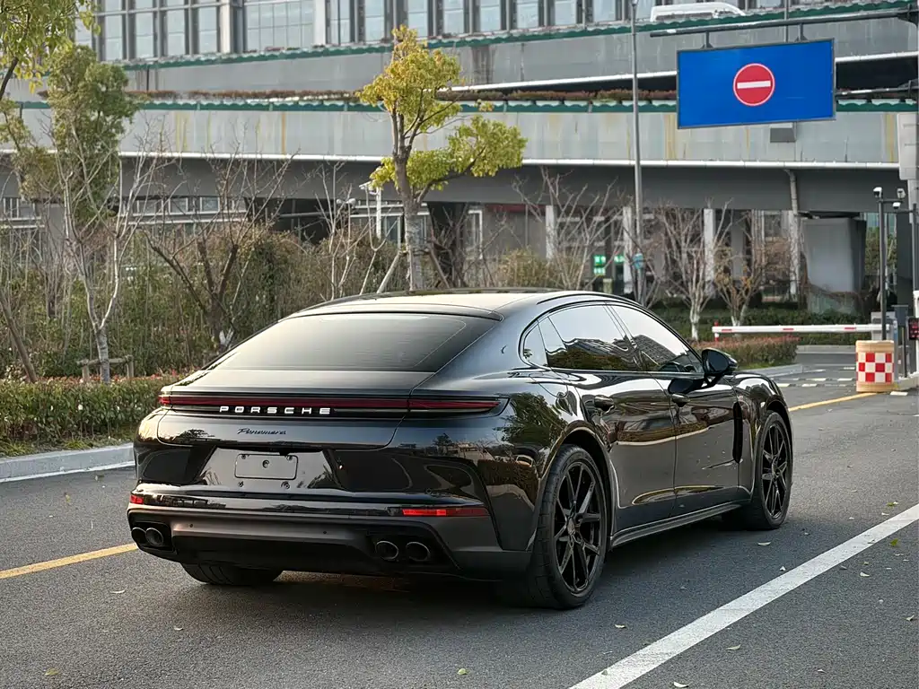 Porsche Porsche Panamera 2024 Panamera 4 Executive Long Wheelbase 2.9T 2024 - thumbnail 6
