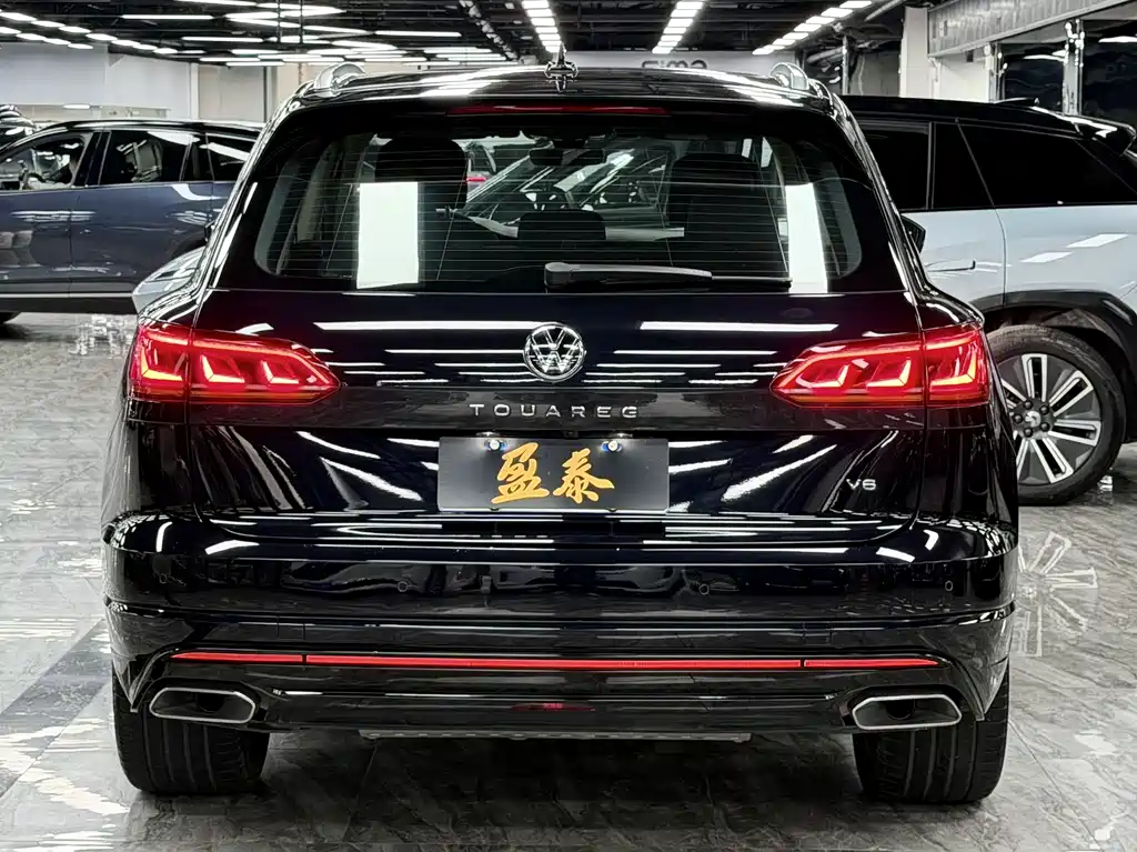 Volkswagen Volkswagen Touareg 2021 3.0TSI R-Line Sport Package 2021 - thumbnail 6