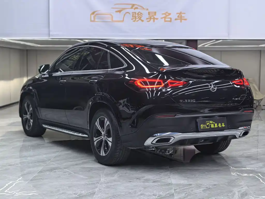Mercedes-Benz Mercedes-Benz GLE Coupe 2020 GLE 350 4MATIC Coupé SUV Fashion Edition 2021 - thumbnail 4