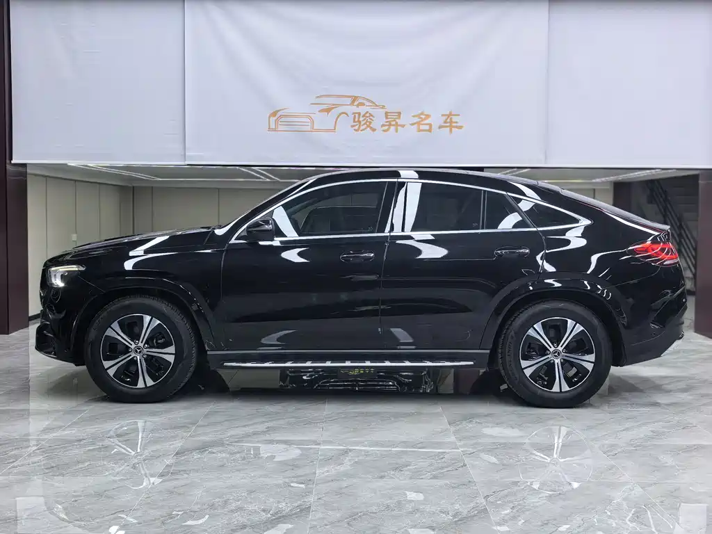 Mercedes-Benz Mercedes-Benz GLE Coupe 2020 GLE 350 4MATIC Coupé SUV Fashion Edition 2021 - thumbnail 6