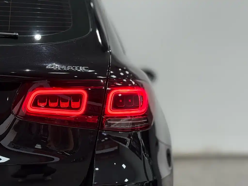 Mercedes-Benz Mercedes-Benz GLC 2020 Facelift GLC 300 L 4MATIC Sport Edition 2020 - thumbnail 18