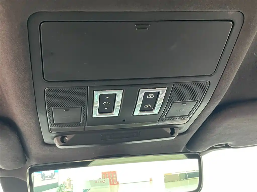 Land Rover Land Rover Defender 2022 110 P400 X-DYNAMIC HSE 2021 - thumbnail 24