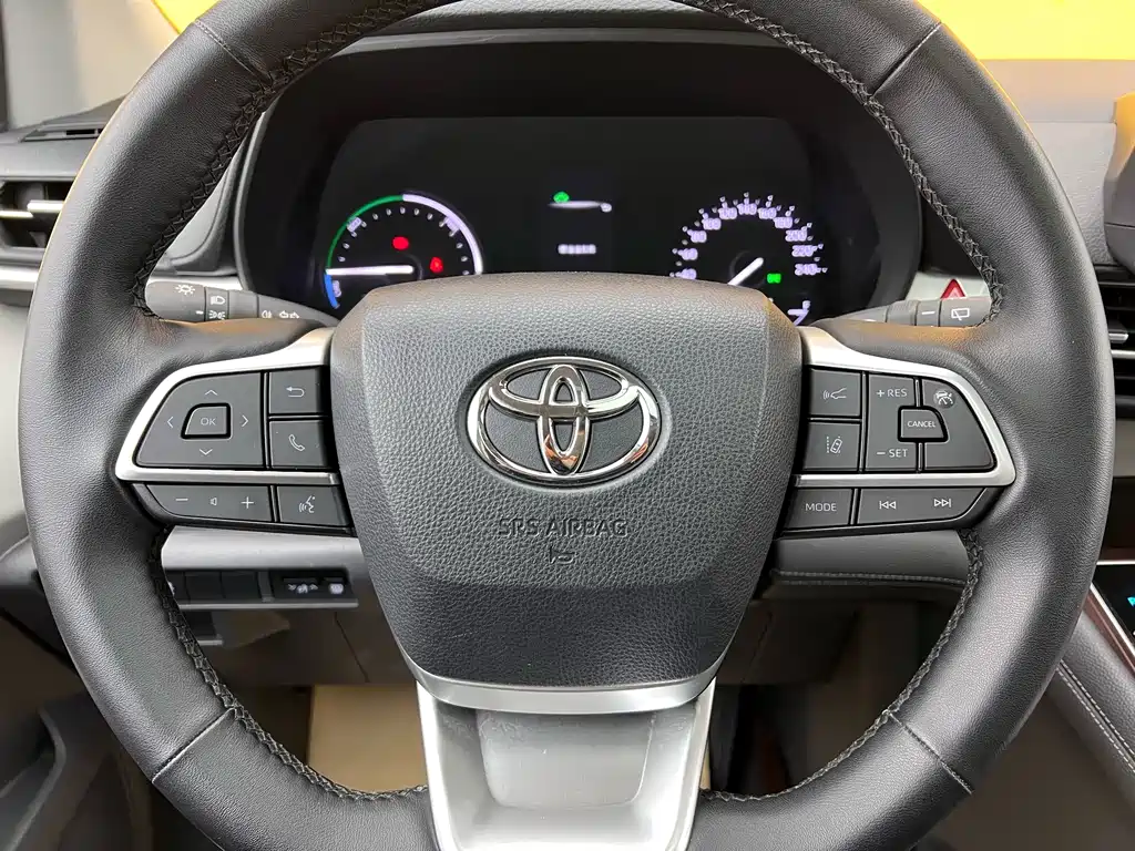 Toyota Toyota Granvia 2023 2.5L Hybrid Comfort Edition 2024 - thumbnail 12