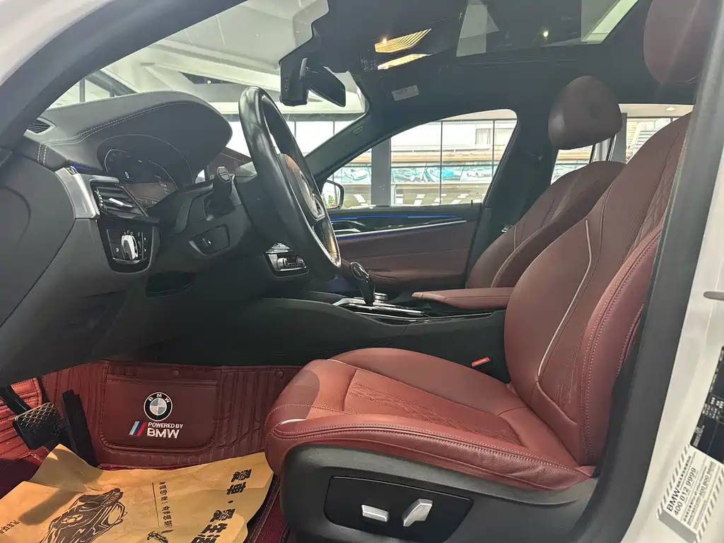 BMW BMW 5 Series 2021 525Li M Sport Package 2021 - thumbnail 4