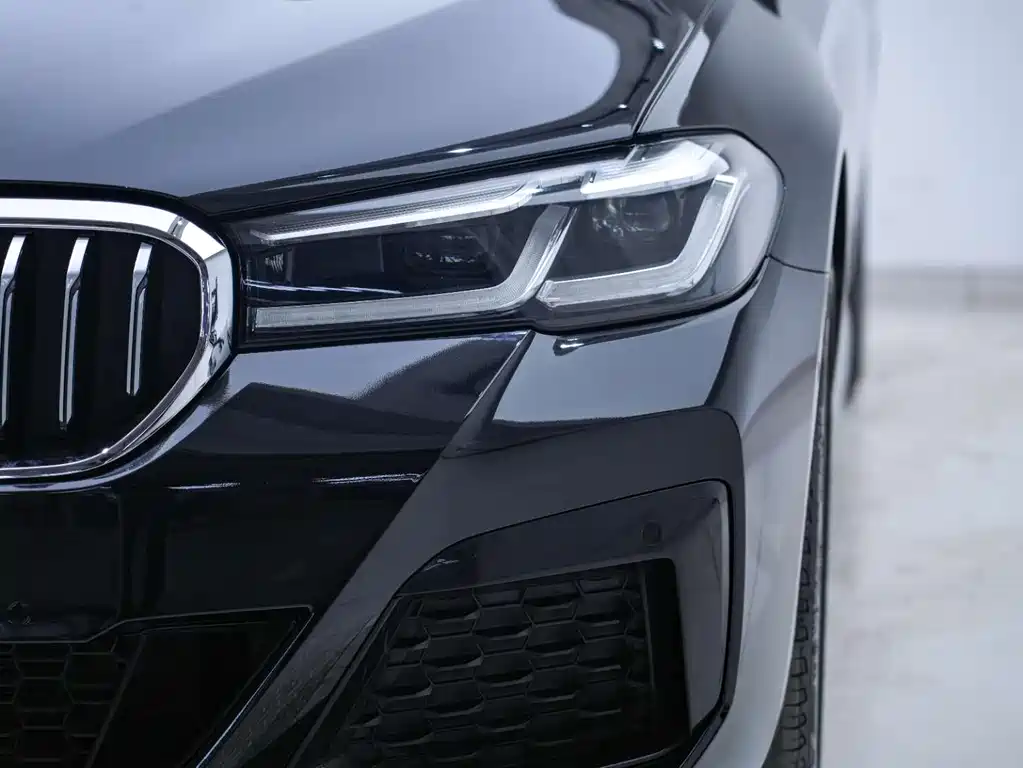 BMW BMW 5 Series 2022 Model Year Facelift 530Li Leading Type M Sport Package 2022 - thumbnail 5