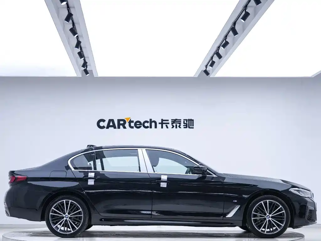BMW BMW 5 Series 2022 Model Year Facelift 530Li Leading Type M Sport Package 2022 - thumbnail 9