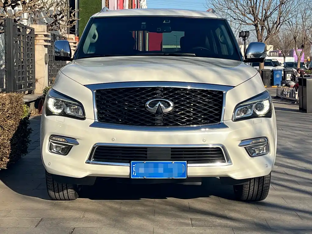 Infiniti Infiniti QX80 2016 5.6L 4WD 2017 - thumbnail 2
