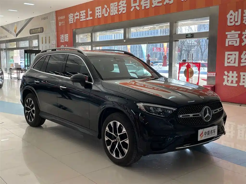 Mercedes-Benz Mercedes-Benz GLC 2023 GLC 260 L 4MATIC Luxury 5-Seat 2023 - thumbnail 3