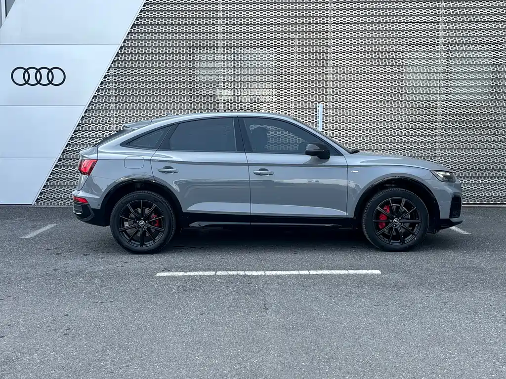 Audi Audi Q5L Sportback 2021 40 TFSI Special Edition 2021 - thumbnail 3