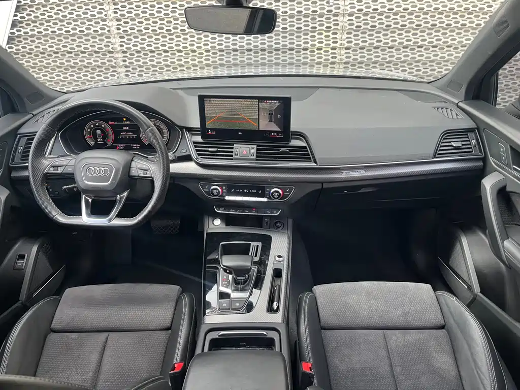 Audi Audi Q5L Sportback 2021 40 TFSI Special Edition 2021 - thumbnail 9