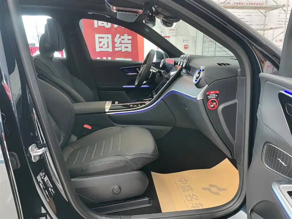 Mercedes-Benz Mercedes-Benz GLC 2023 GLC 260 L 4MATIC Luxury 5-Seat 2023 - thumbnail 19