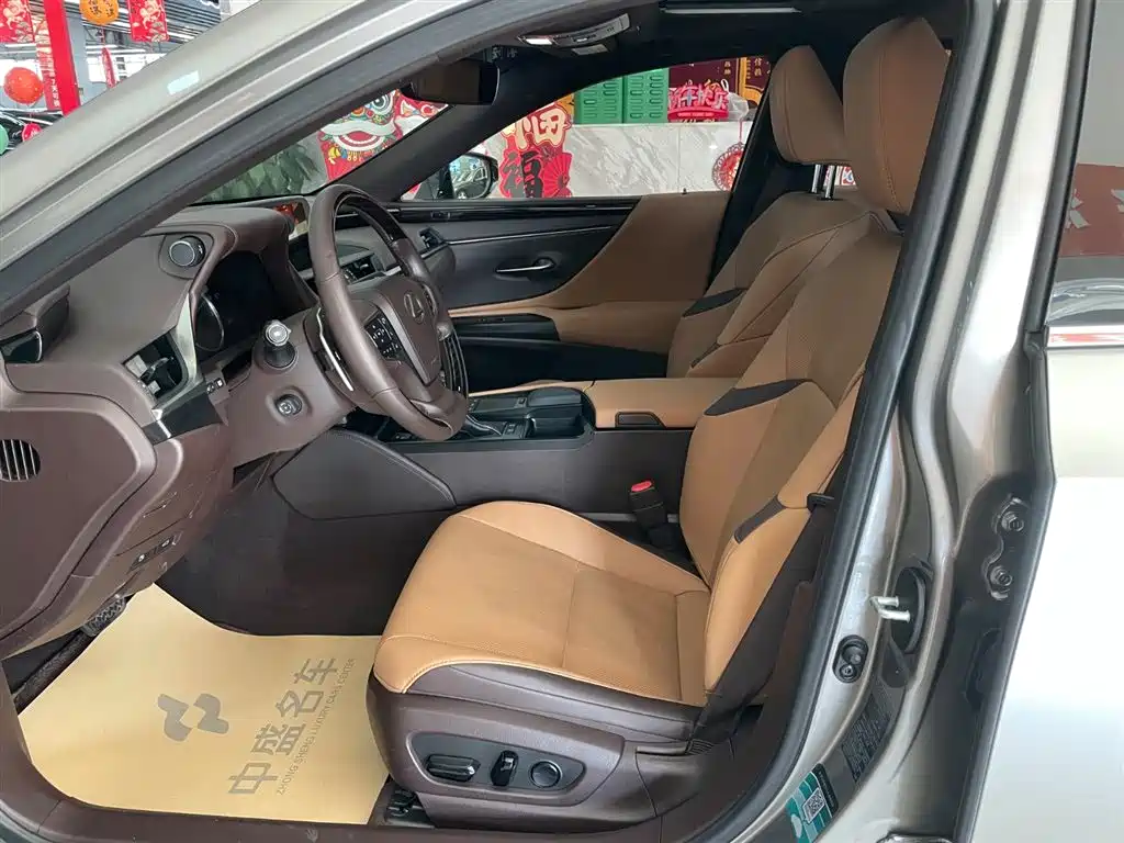 Lexus Lexus ES 2020 200 Excellence Edition 2021 - thumbnail 11