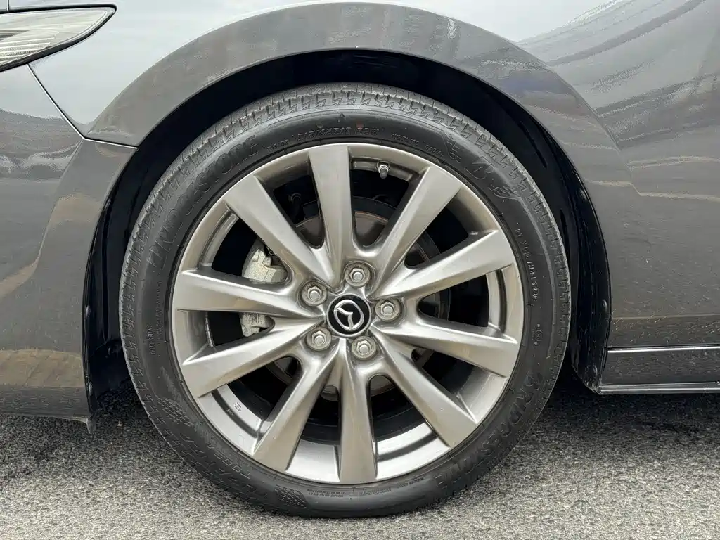 Mazda Mazda 3 Axela 2022 2.0L Automatic Quality Edition 2022 - thumbnail 9