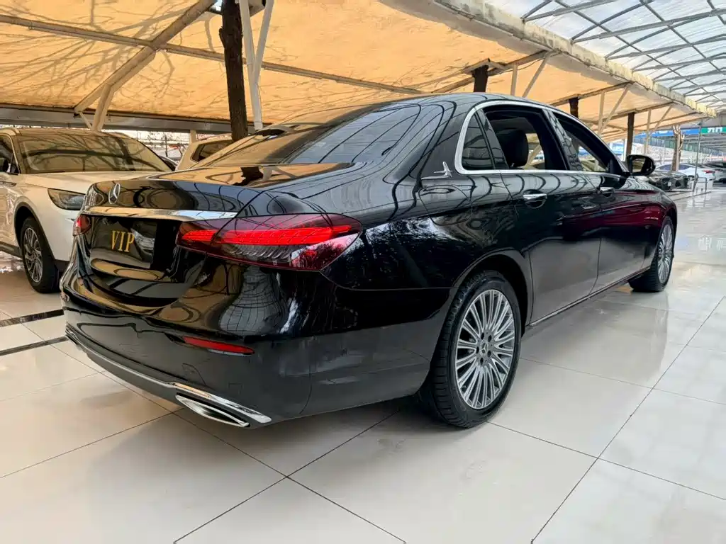 Mercedes-Benz Mercedes-Benz E-Class 2023 E 300 L Fashion Edition 2022 - thumbnail 13