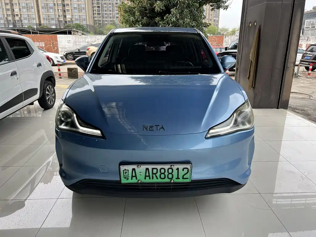 Neta Auto Neta V 2021 Long Range Entertainment Edition 2022 - thumbnail 2