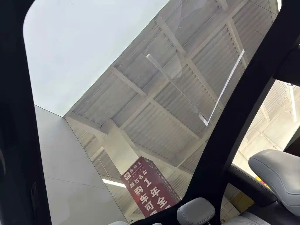 NIO NIO ET5T 2024 75kWh Touring 2024 - thumbnail 13