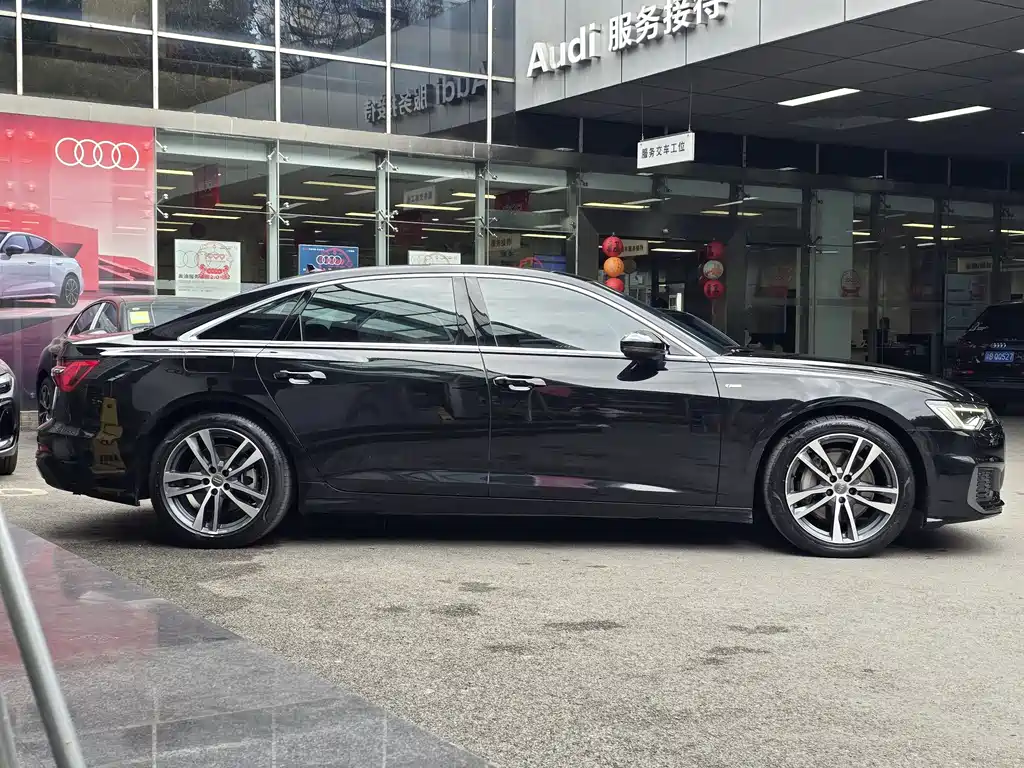 Audi Audi A6L 2021 40 TFSI Luxury Dynamic Model 2021 - thumbnail 4