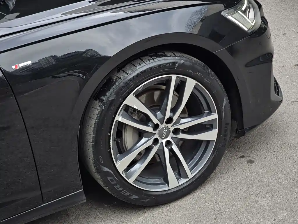 Audi Audi A6L 2021 40 TFSI Luxury Dynamic Model 2021 - thumbnail 8