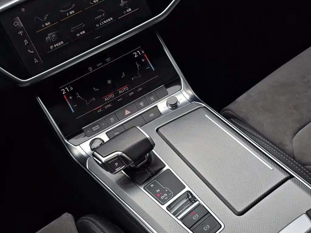 Audi Audi A6L 2021 40 TFSI Luxury Dynamic Model 2021 - thumbnail 18
