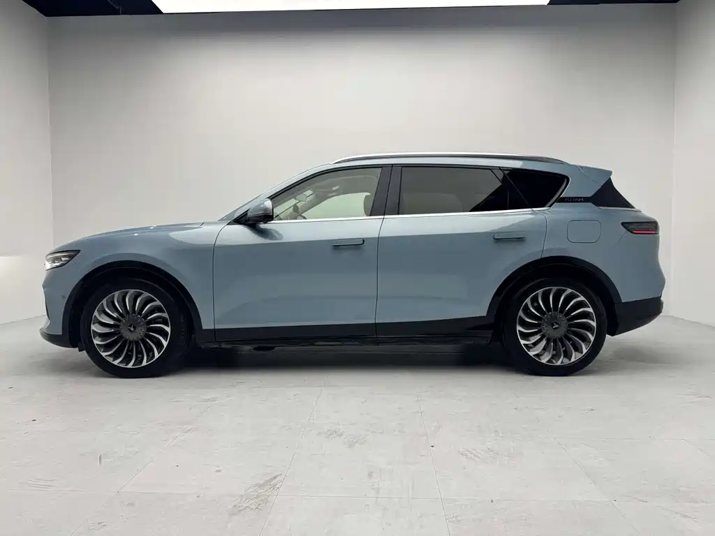 Lantu Auto Lantu FREE 2021 Model AWD Standard Range Extended Luxury Package 2021 - thumbnail 6