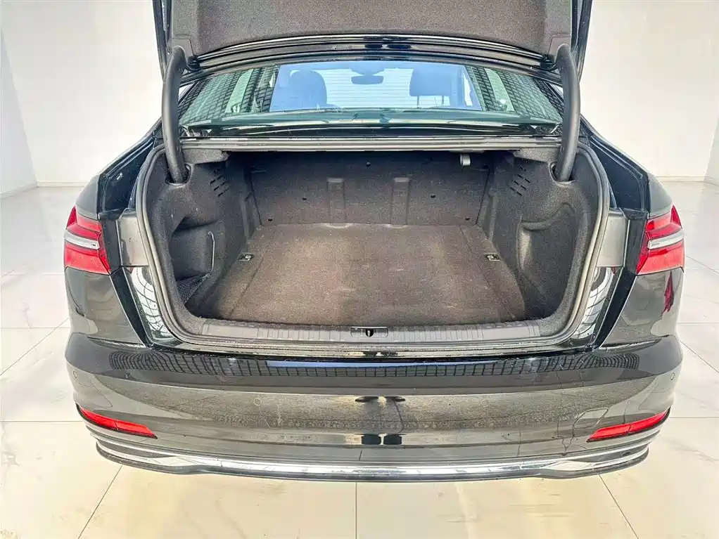 Audi Audi A6L 2023 45 TFSI Premium Elegant 2023 - thumbnail 6