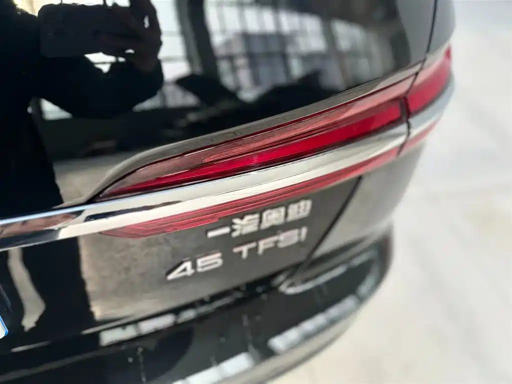 Audi Audi A6L 2023 45 TFSI Premium Elegant 2023 - thumbnail 9