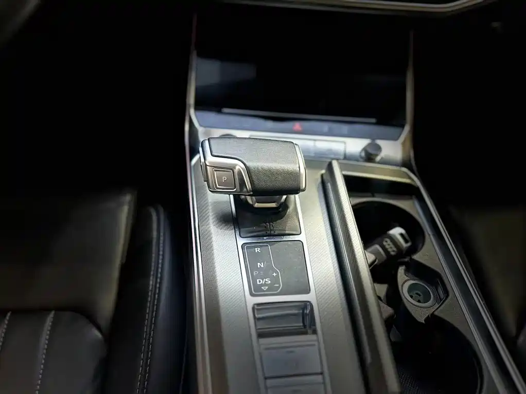 Audi Audi A6L 2023 45 TFSI Premium Elegant 2023 - thumbnail 10