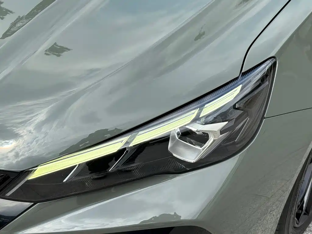 Geely Auto Geely Emgrand 2022 Emgrand COOL 1.5T DCT Electric Version 2022 - thumbnail 4