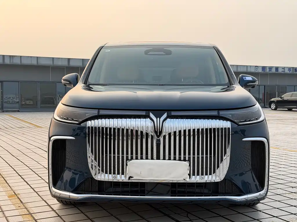 Lantu Automobile Lantu Dreamer 2026 PHEV Kunpeng Pro 2026 - thumbnail 2