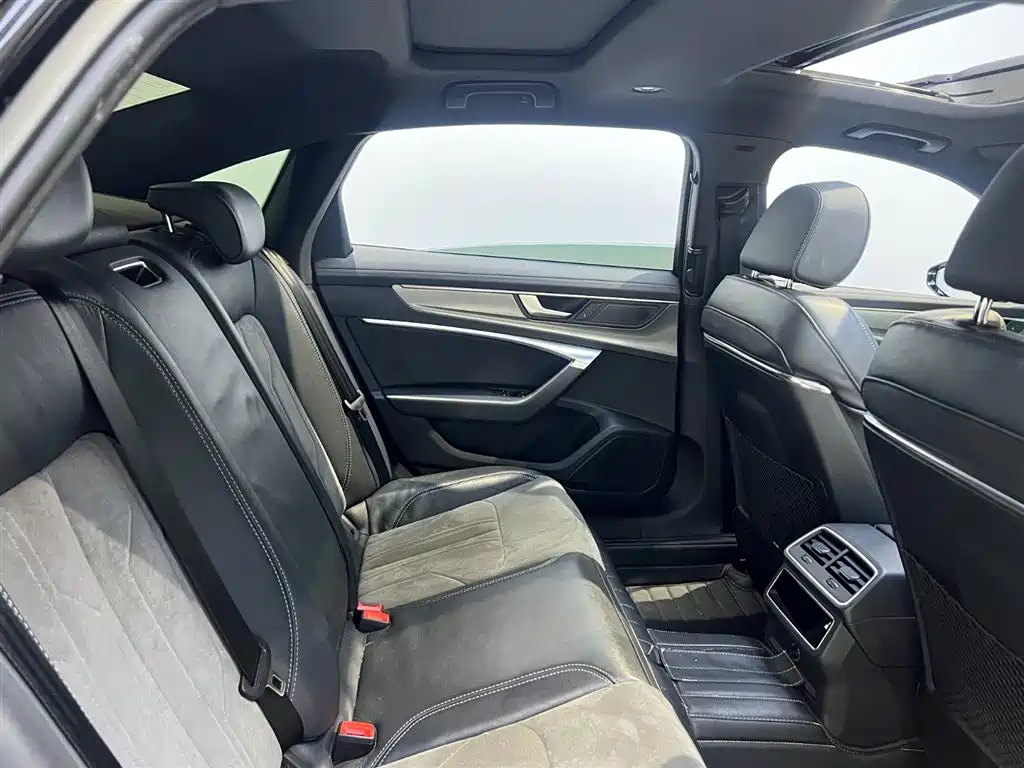 Audi Audi A6L 2022 45 TFSI quattro Premium Dynamic Edition 2022 - thumbnail 7