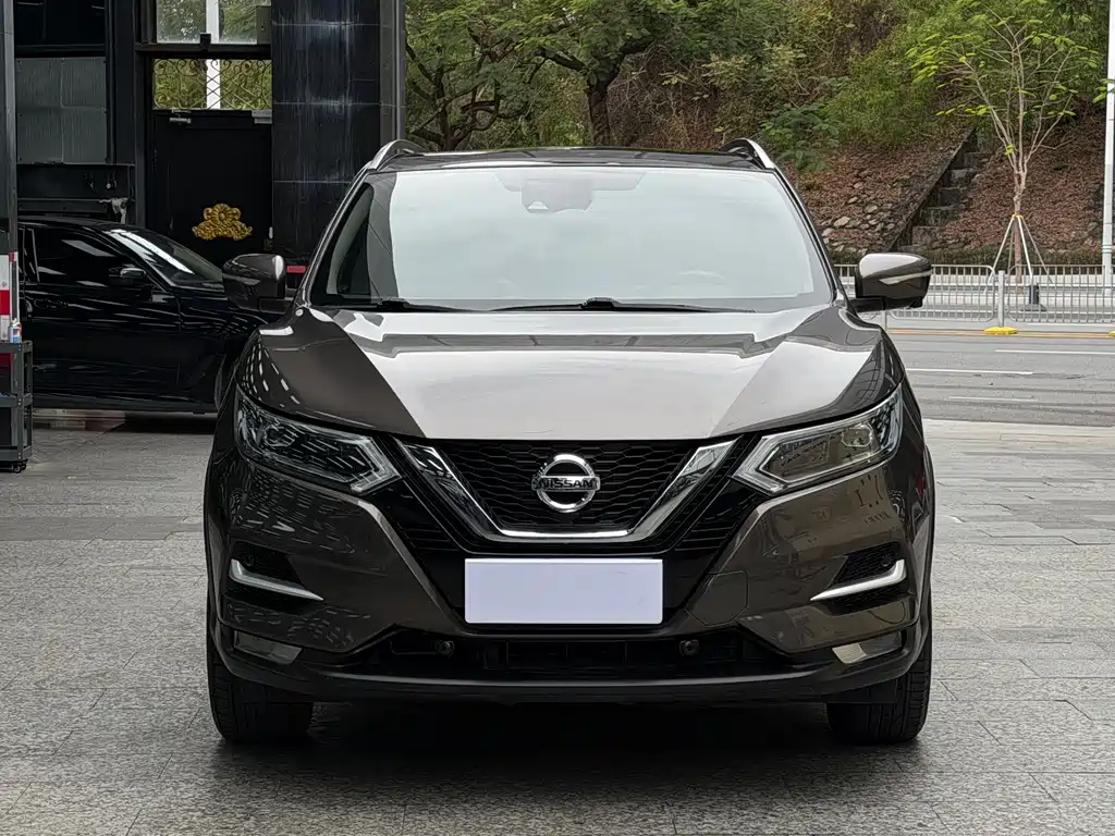 Nissan Nissan Qashqai 2022 2.0L CVT XV Premium 2022 - thumbnail 2