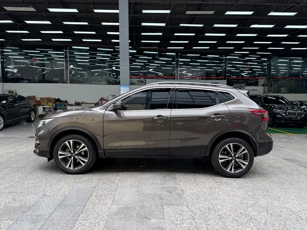 Nissan Nissan Qashqai 2022 2.0L CVT XV Premium 2022 - thumbnail 16