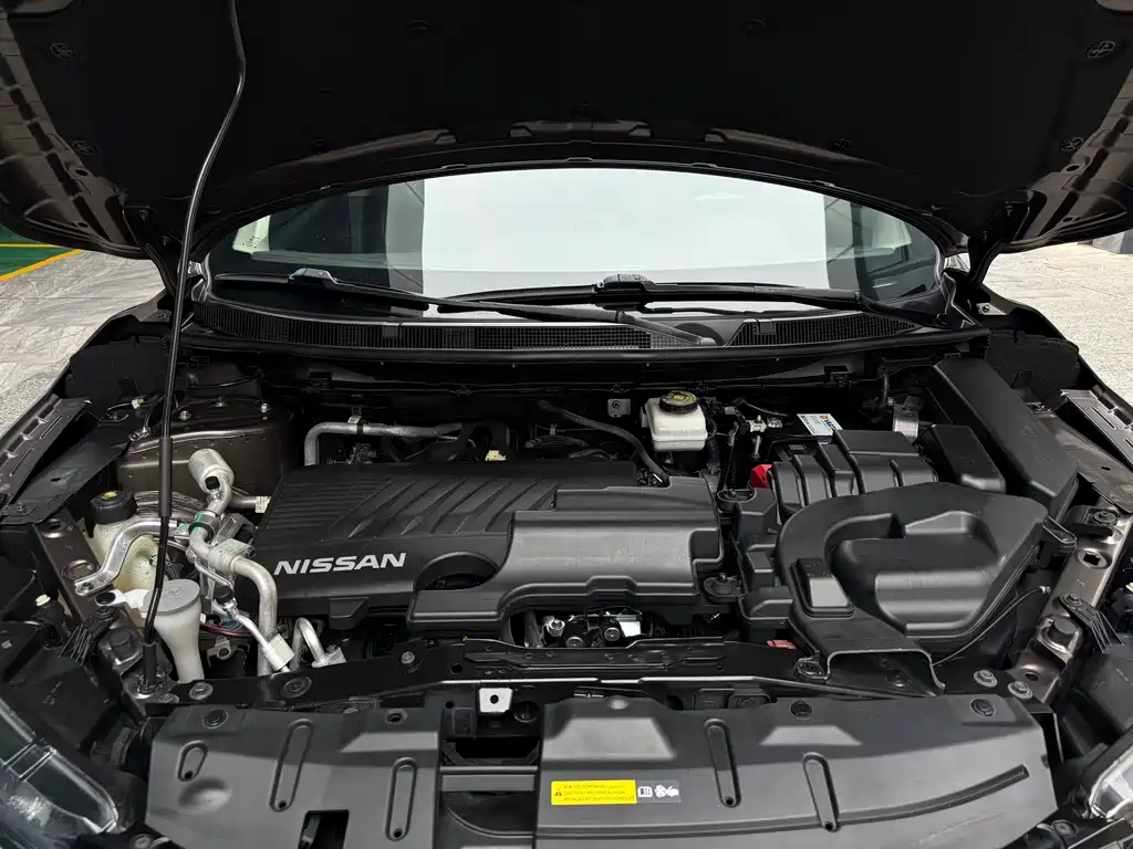 Nissan Nissan Qashqai 2022 2.0L CVT XV Premium 2022 - thumbnail 18