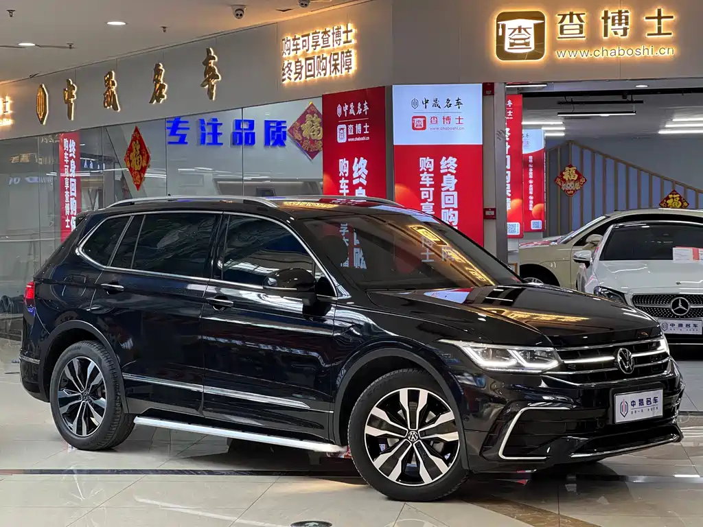 Volkswagen Volkswagen Tiguan L 2022 330TSI Automatic 2WD R-Line Flagship Edition 2021 - thumbnail 3