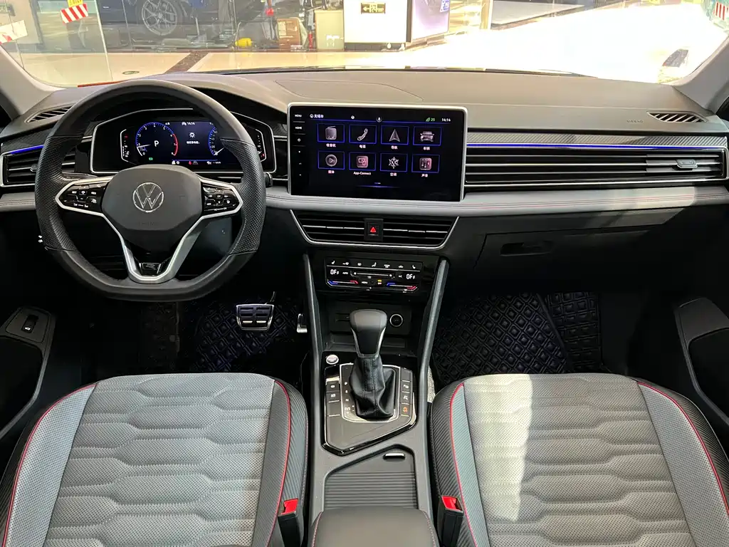 Volkswagen Volkswagen Tiguan L 2022 330TSI Automatic 2WD R-Line Flagship Edition 2021 - thumbnail 6