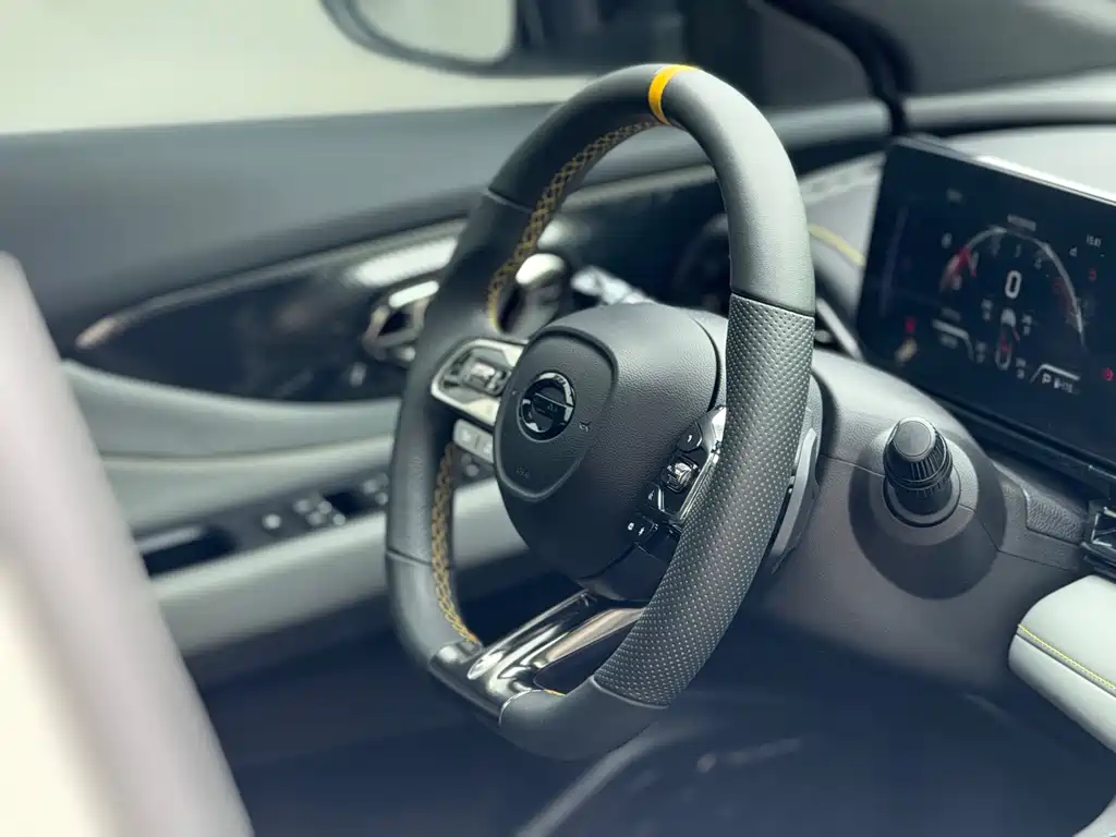 GAC Trumpchi Lingpai 2021 270T DCT J15 Edition 2023 - thumbnail 16