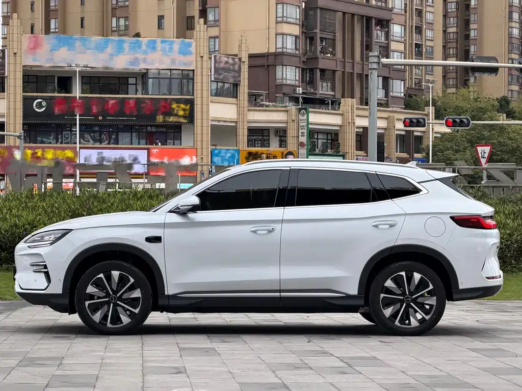 BYD BYD Song PLUS NEV 2025 EV Intelligent Driving Edition 605km Flagship Model 2025 - thumbnail 4