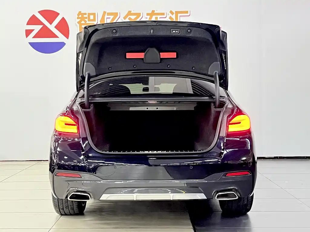 BMW BMW 5 Series 2022 Model Update 2 530Li Premium M Sport Package 2022 - thumbnail 11