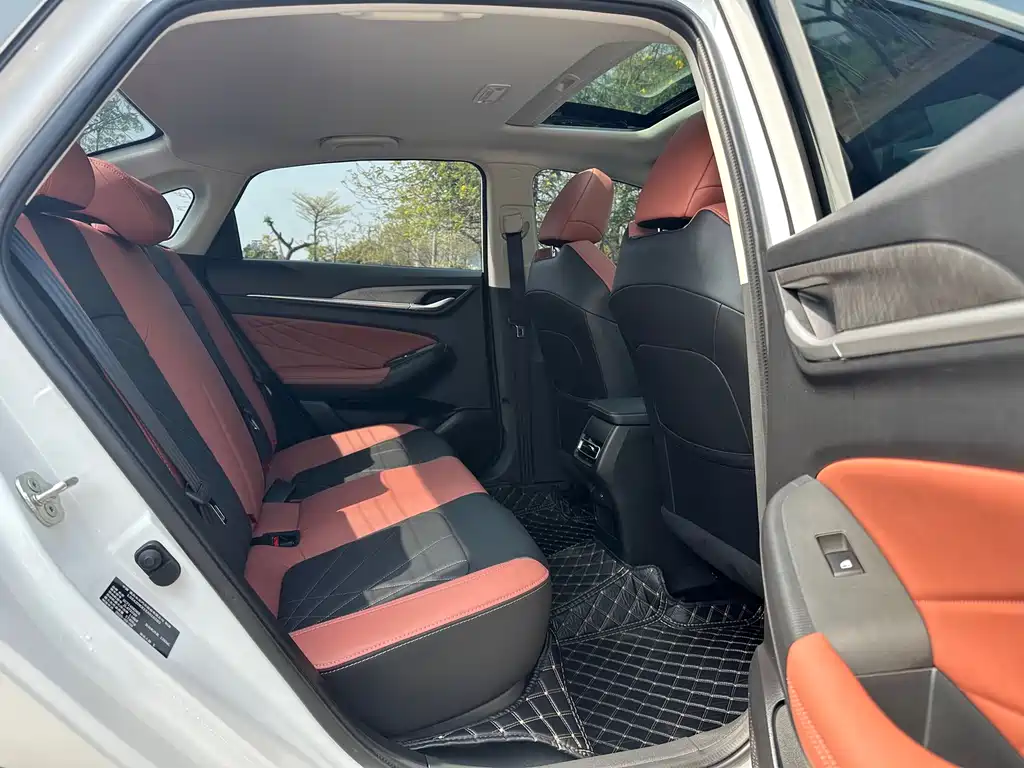 Changan YiDong 2024 PLUS Blue Whale NE 1.4T GDI DCT High-Performance Edition 2025 - thumbnail 16