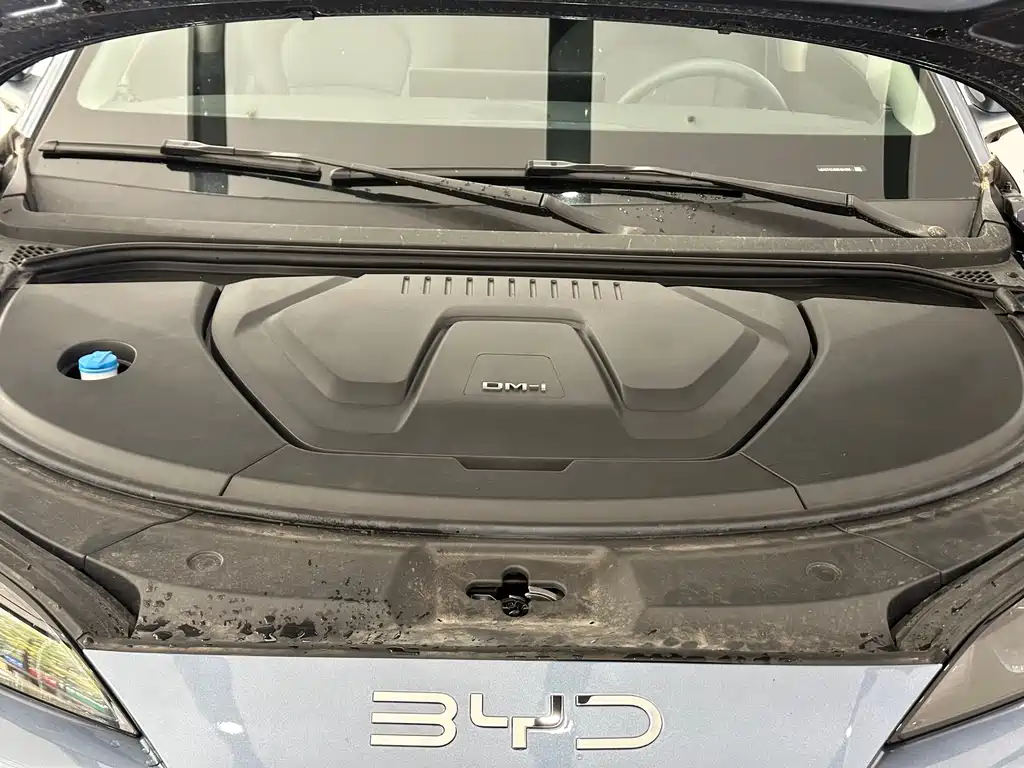 BYD Hai Shi 07 DM-i 2025 150 Navigator+ Edition 2025 - thumbnail 4