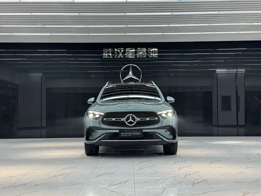 Mercedes-Benz Mercedes-Benz GLC 2025 GLC 300 L 4MATIC Luxury 5-Seat 2024 - thumbnail 2