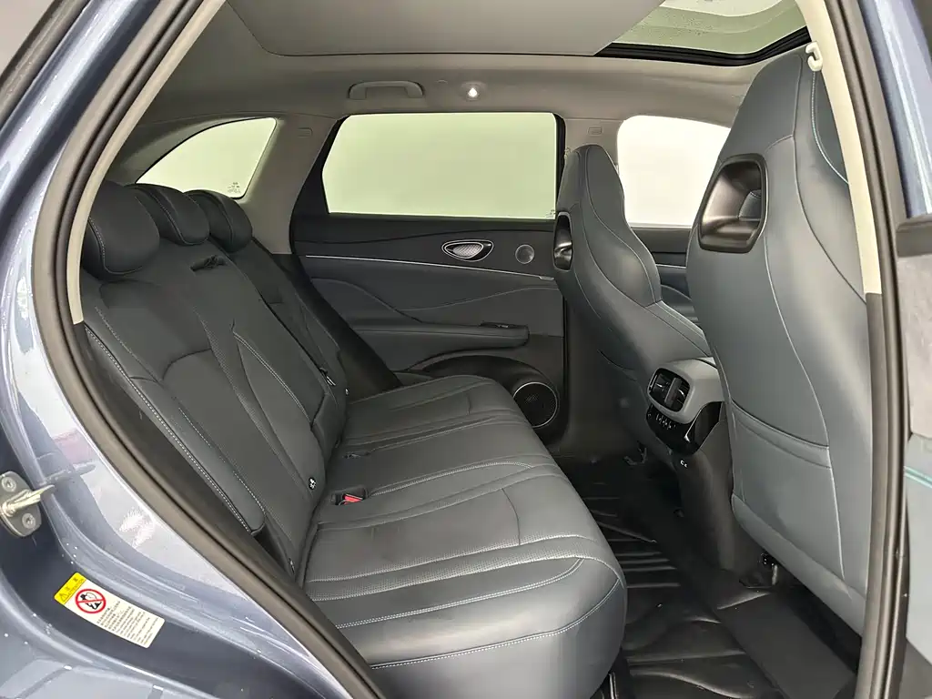 BYD Hai Shi 07 DM-i 2025 150 Navigator+ Edition 2025 - thumbnail 12