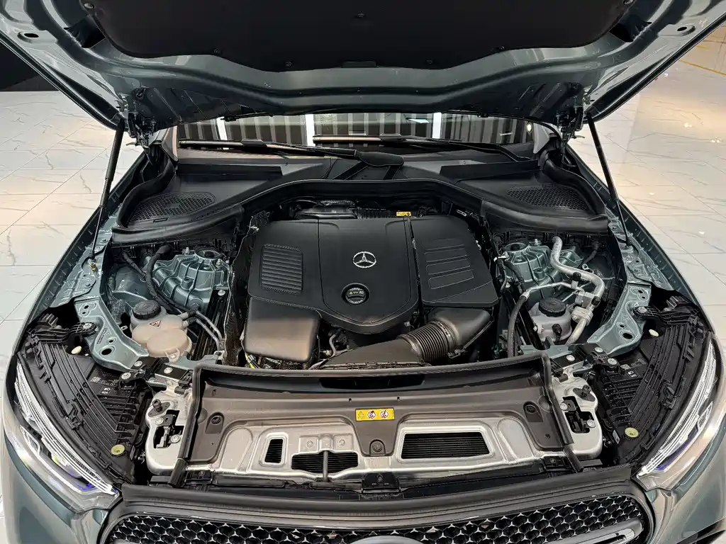 Mercedes-Benz Mercedes-Benz GLC 2025 GLC 300 L 4MATIC Luxury 5-Seat 2024 - thumbnail 13