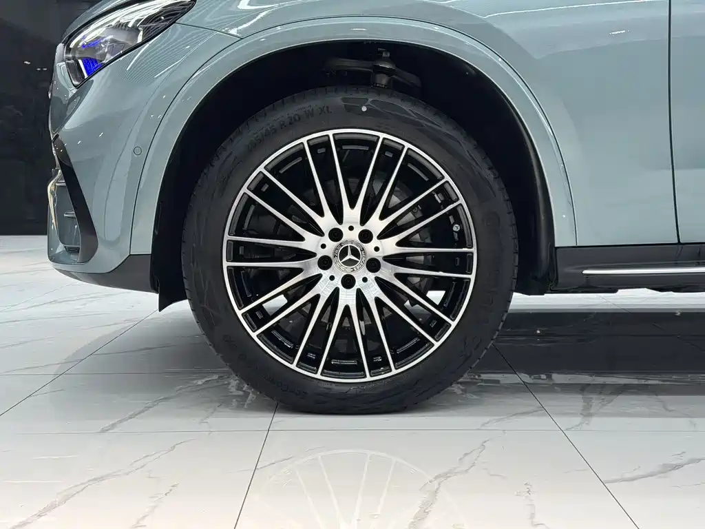 Mercedes-Benz Mercedes-Benz GLC 2025 GLC 300 L 4MATIC Luxury 5-Seat 2024 - thumbnail 14