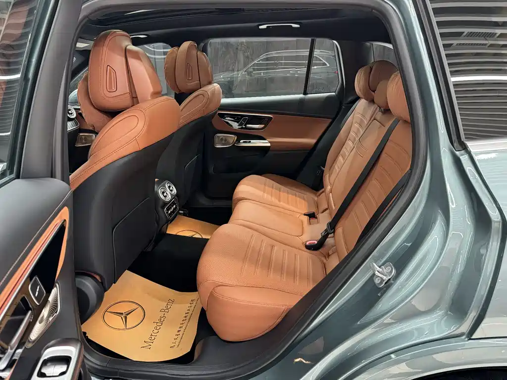 Mercedes-Benz Mercedes-Benz GLC 2025 GLC 300 L 4MATIC Luxury 5-Seat 2024 - thumbnail 18