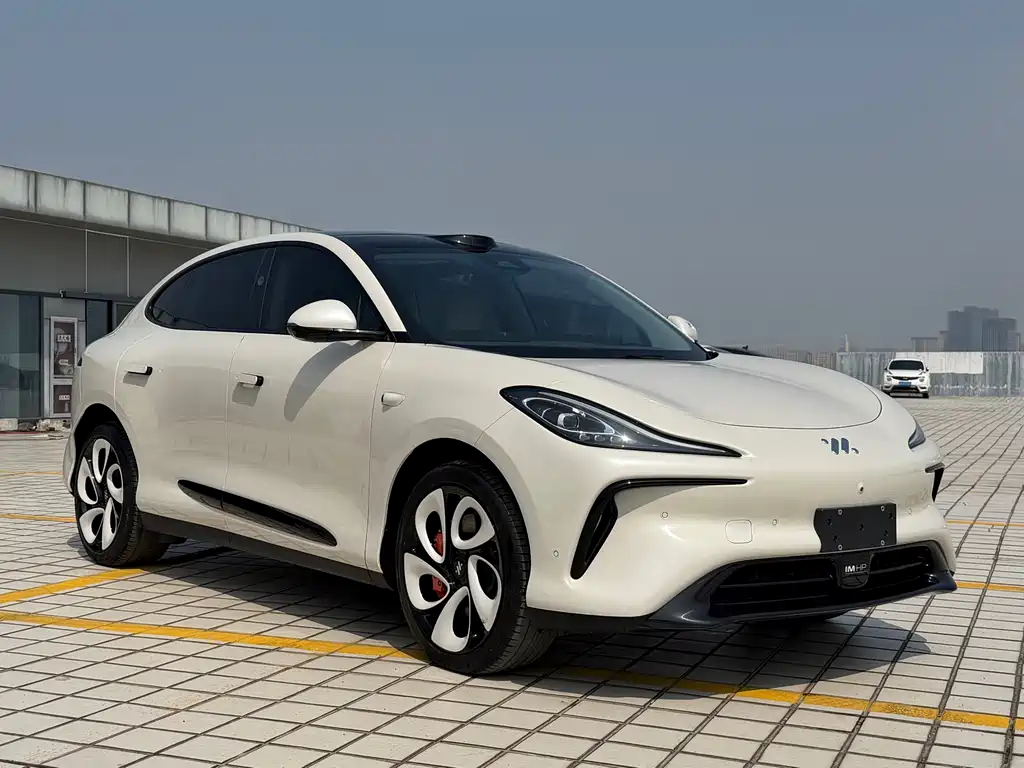 IM Motors Zhiji LS6 2023 Max Long Range Edition 2024 - thumbnail 3