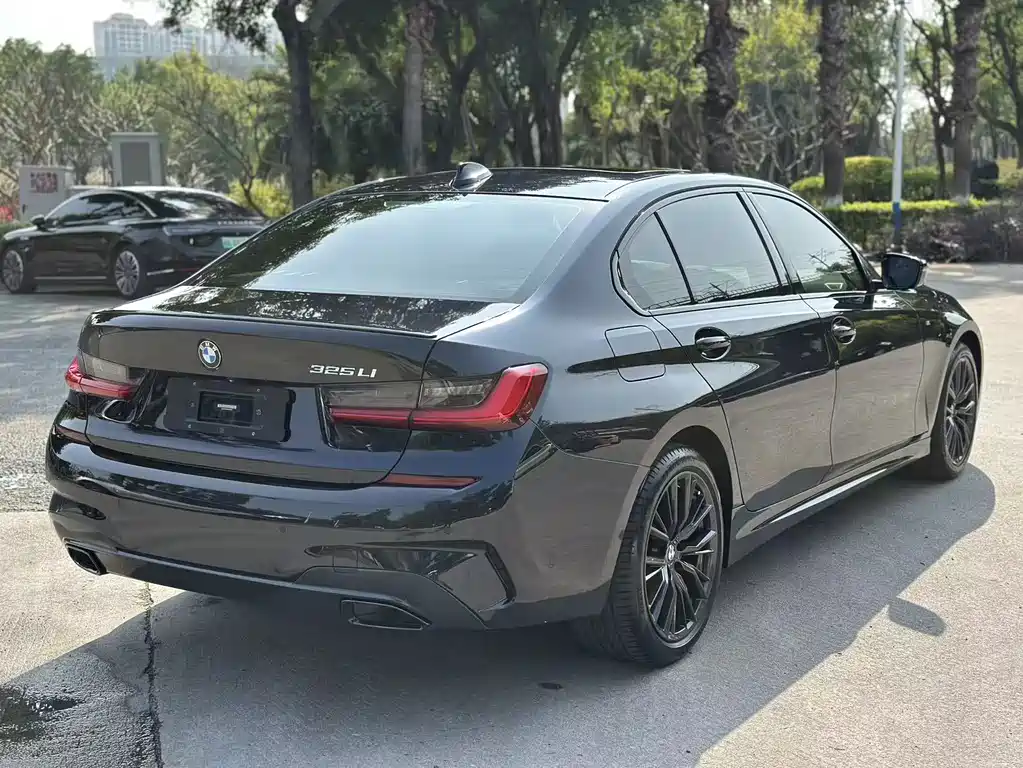 BMW BMW 3 Series 2021 Model Year Facelift 325Li M Sport Shadow Night Package 2021 - thumbnail 7
