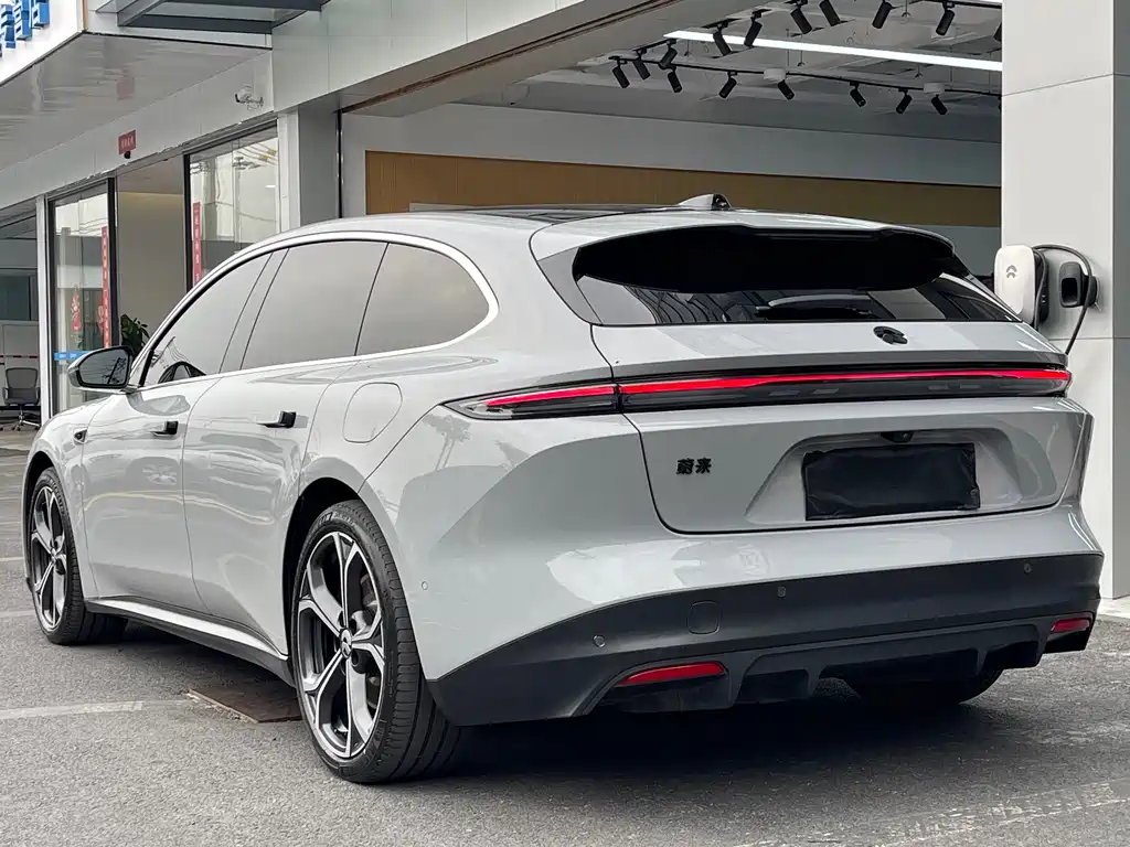 NIO NIO ET5T 2023 75kWh Touring 2023 - thumbnail 6